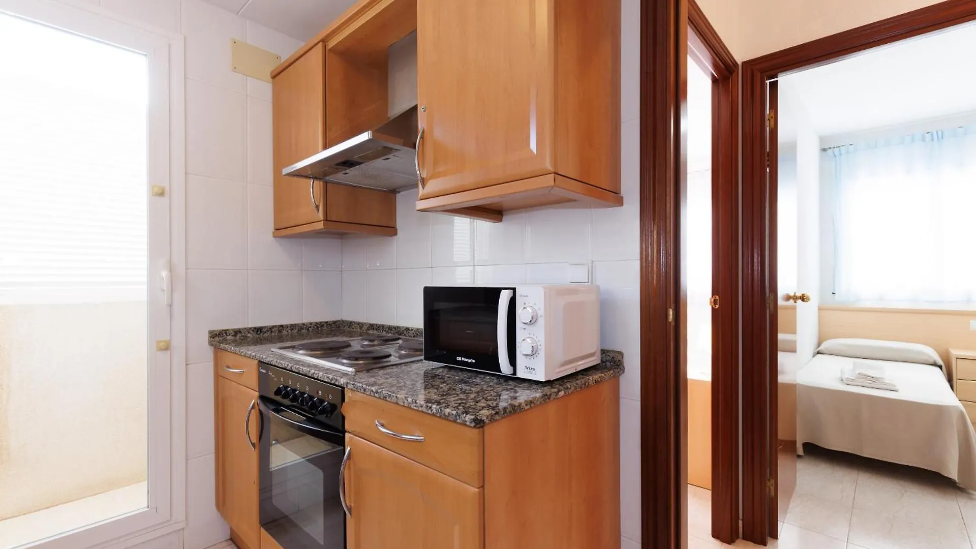Rentalmar Calas de Miami Miami Platja  Apartamento